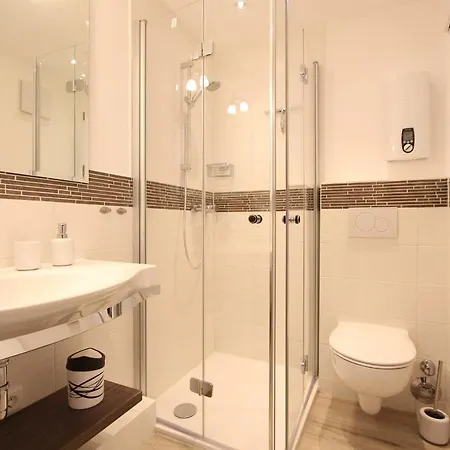 Schuetzenweg 7-9 Whg 10 *